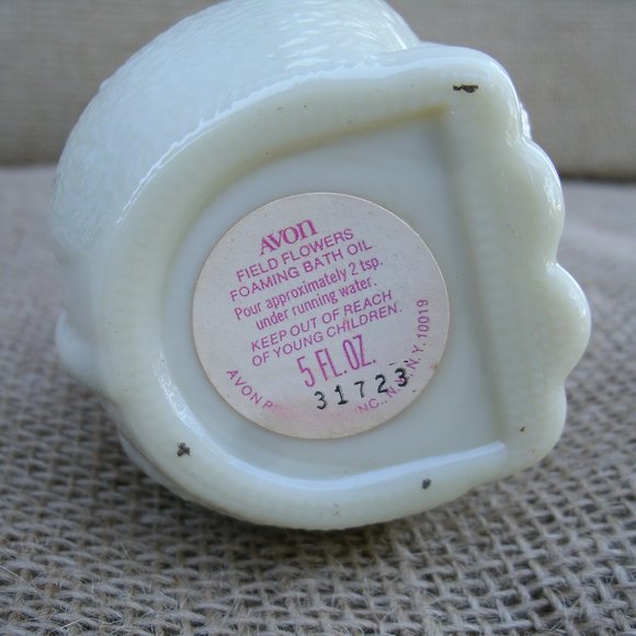 Vintage Avon Poodle Bath Oil Bottle milk glass - Picture 11 of 16
